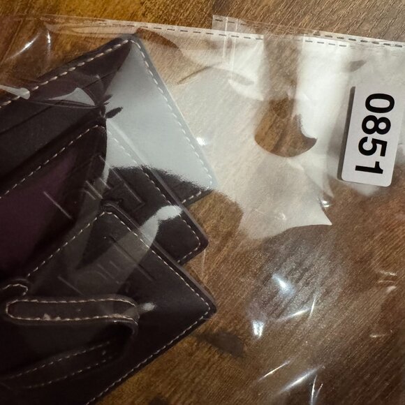 Diane Von Furstenberg Leather Luggage Tags Set Of 3 Brown Buckle Strap Old Money - Picture 6 of 6